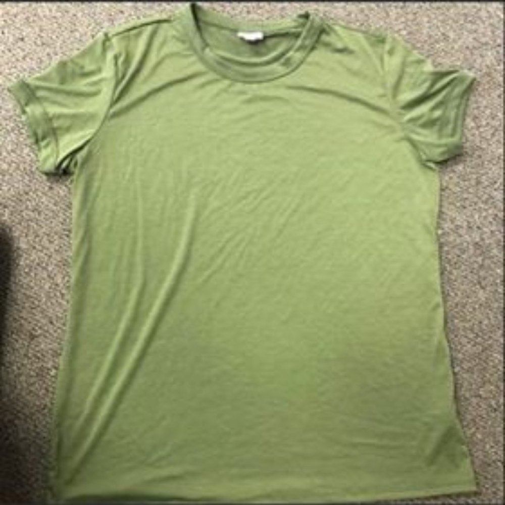 Olive green solid liv tee